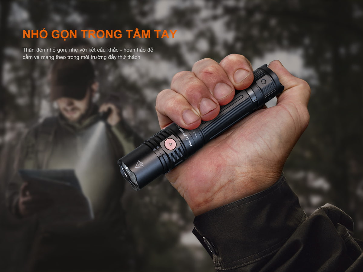 Đèn pin cầm tay Fenix PD36R V2.0