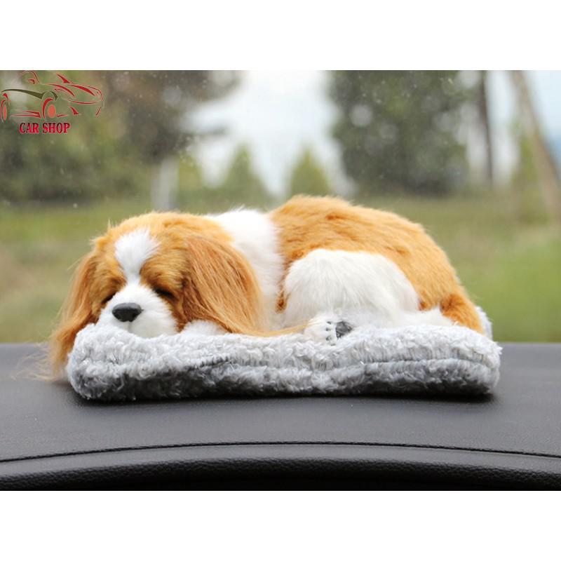 Mô phỏng hình con chó bông trang trí xe oto có than hoạt tính khử mùi