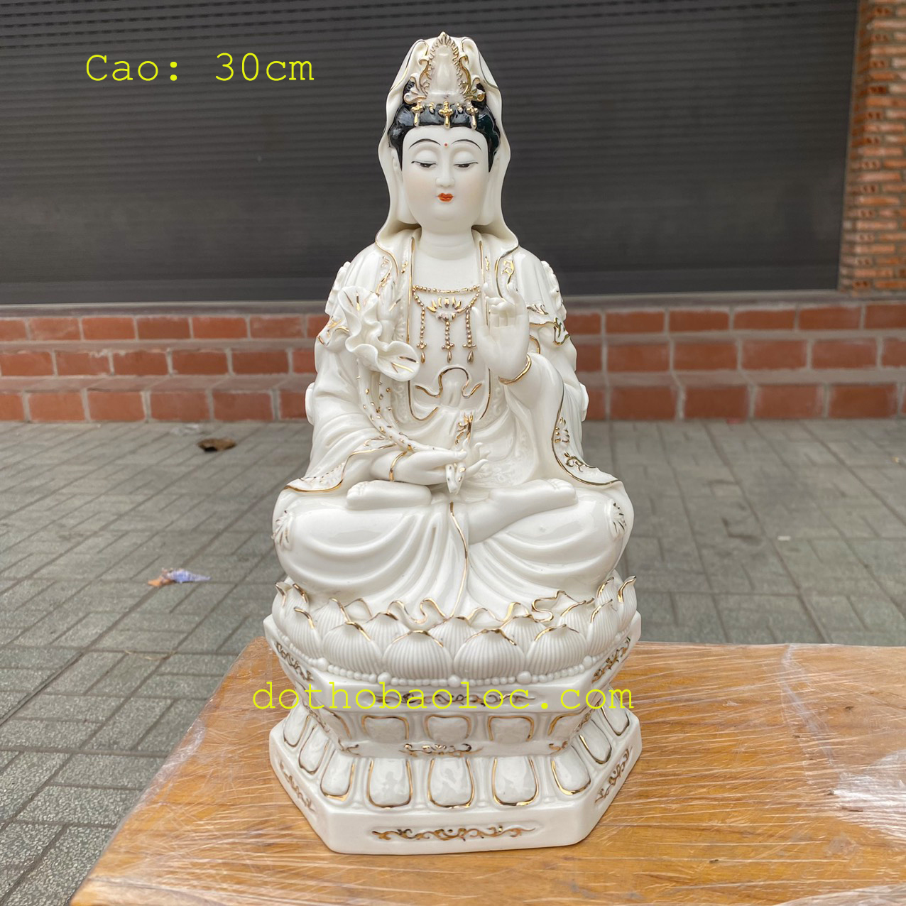 Tượng Tam Thế Phật bằng sứ trắng Đức Hóa cao 30cm