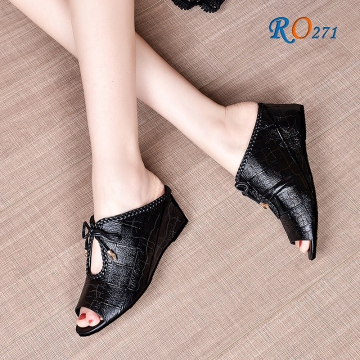 Giày sandal nữ cao gót 7 phân màu đen hàng hiệu rosata ro271