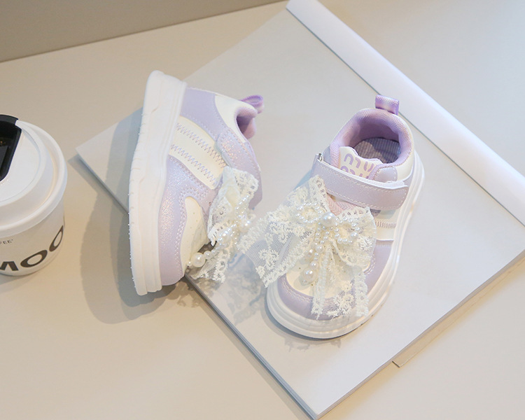 Giày thể thao cho bé phong cách dễ thương – GTE9171