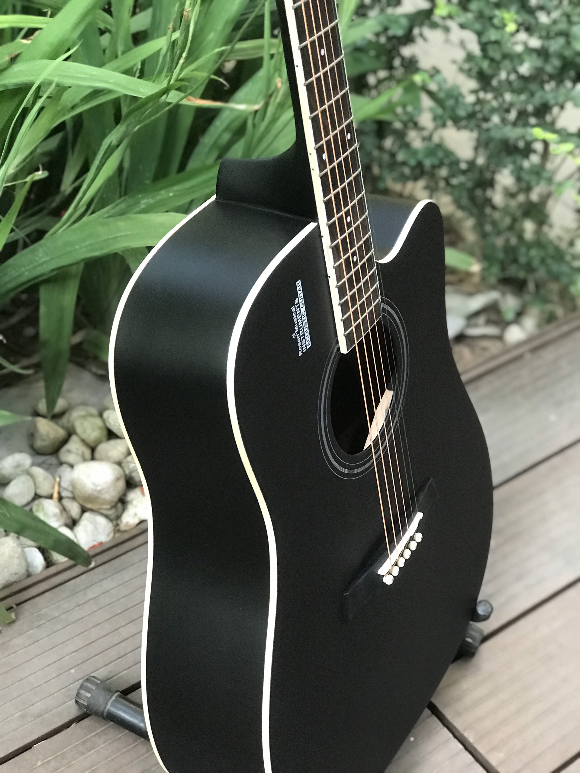 Đàn Guitar Acoustic Rosen G11 màu Đen