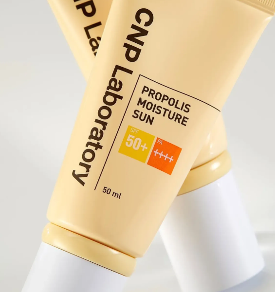 Kem chống nắng keo ong phục hồi cấp ẩm cho da hỗn hợp thiên khô CNP Propolis Moisture Sun 50ml