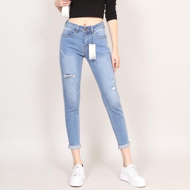 Quần Jean Nữ Boyfriend Baggy Rách Vá 1 Ô Bên Phải Co Dãn Gấu Thường CT JEANS