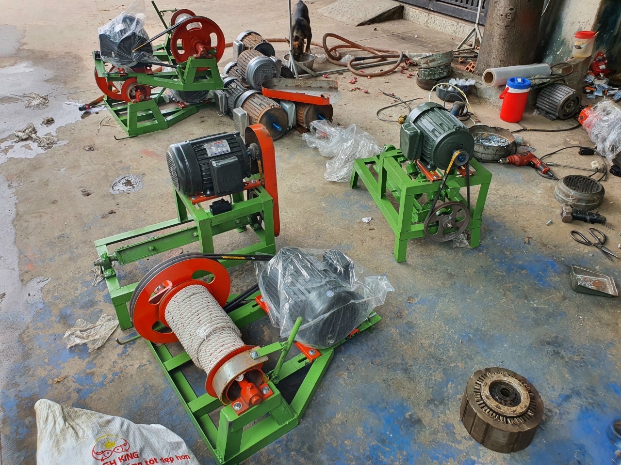 Khung Duỗi sắt lớn V5 + ráp moteur 1.5hp