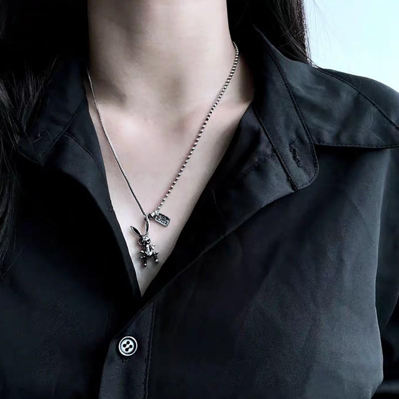 Dây Chuyền Kim Loại Mặt Hình Thỏ Đơn Giản Cho Nam Nữ