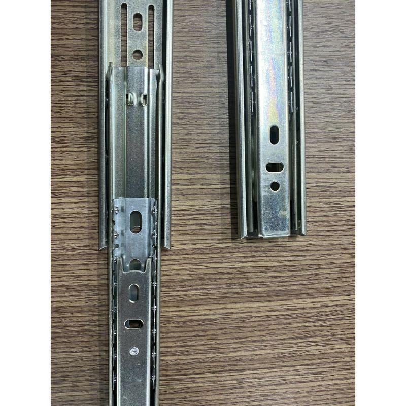 Ray hộc tủ 3 tầng