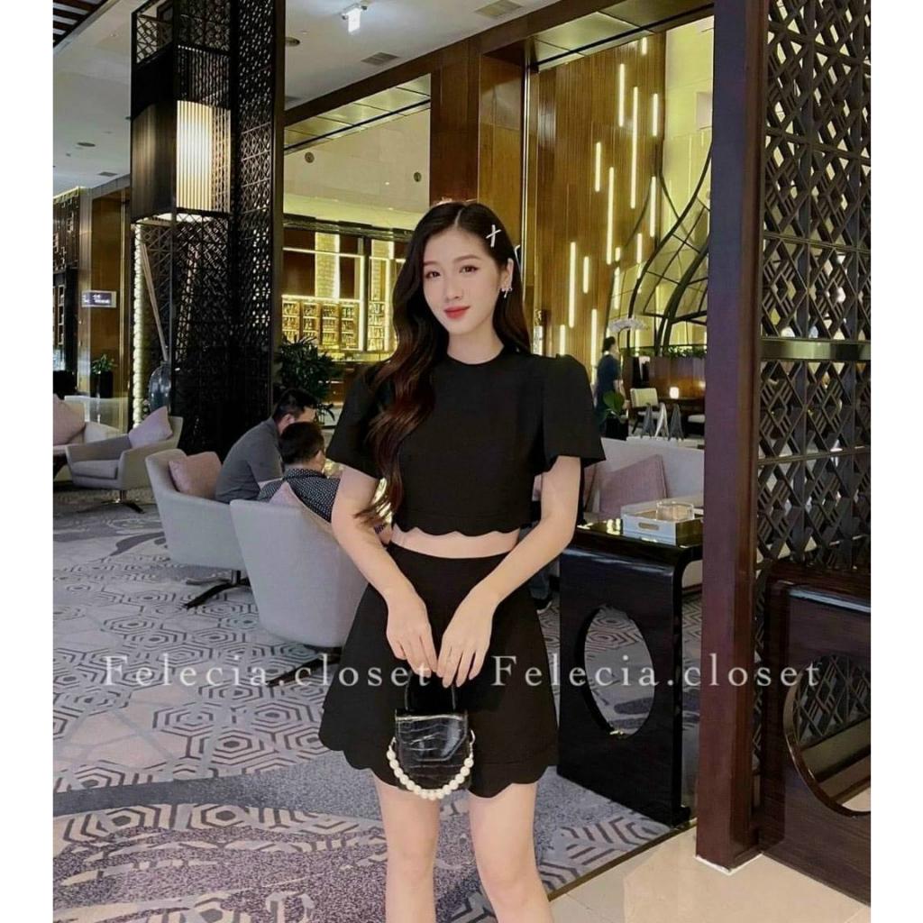 Sét áo lửng xẻ lưng cột nơ kèm quần sooc ngắn lai gợn sóng