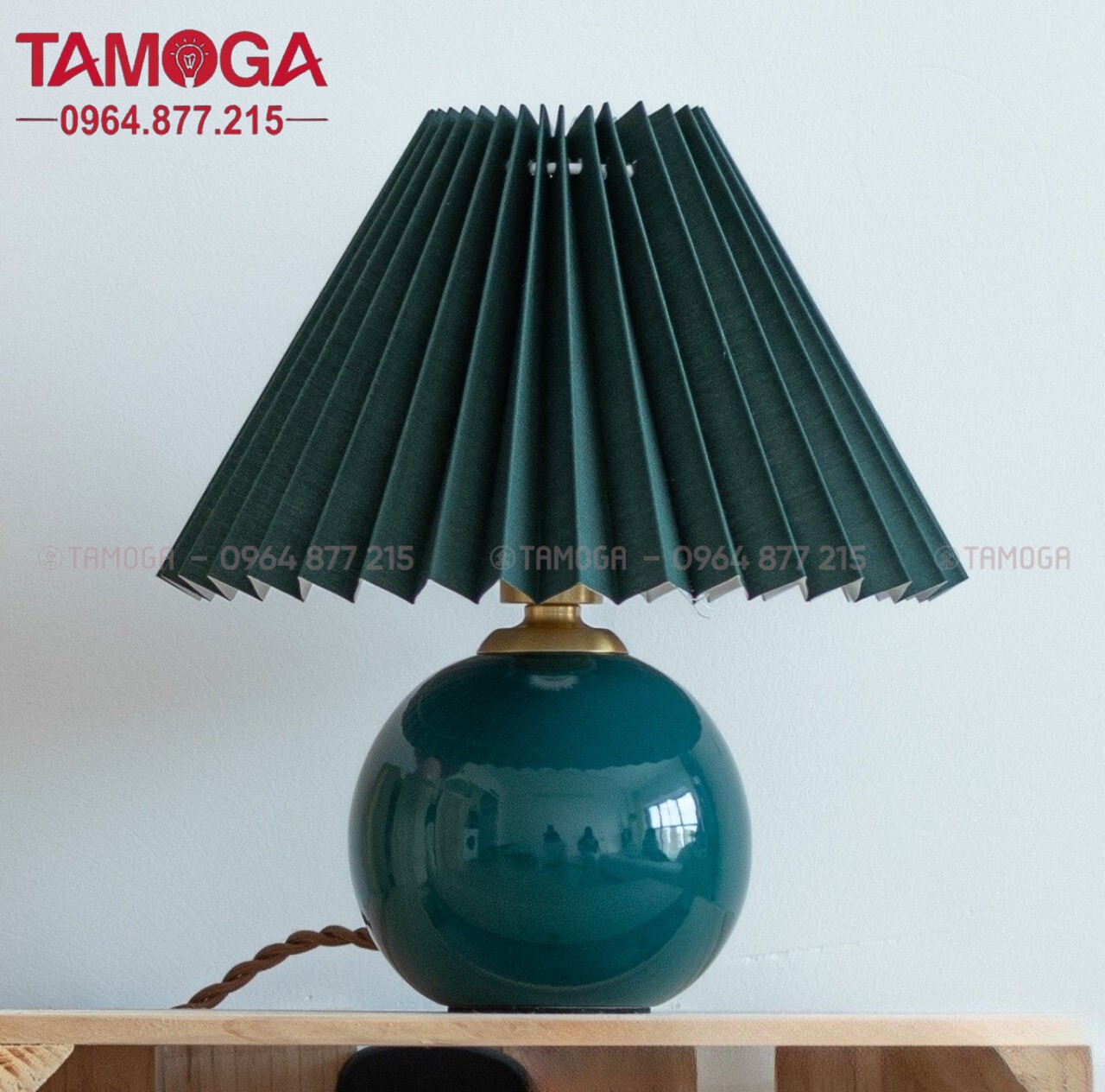 Đèn bàn phòng ngủ chất liệu gốm sứ xếp ly TAMOGA 6001 decor nhà cửa