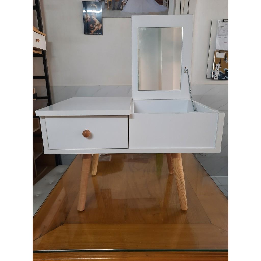 Bàn trang điểm mini màu trắng kèm gương