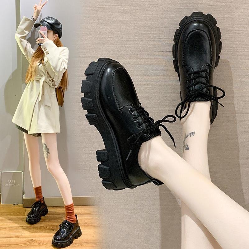 Giày bốt đế dày phong cách Hàn Quốc sành điệu cho nữ S2