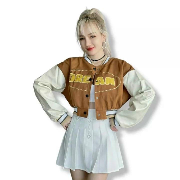 Áo khoác nữ chất da lộn 2 lớp cao cấp kiểu dáng bomber croptop LOGO thêu chữ nổi DREAM