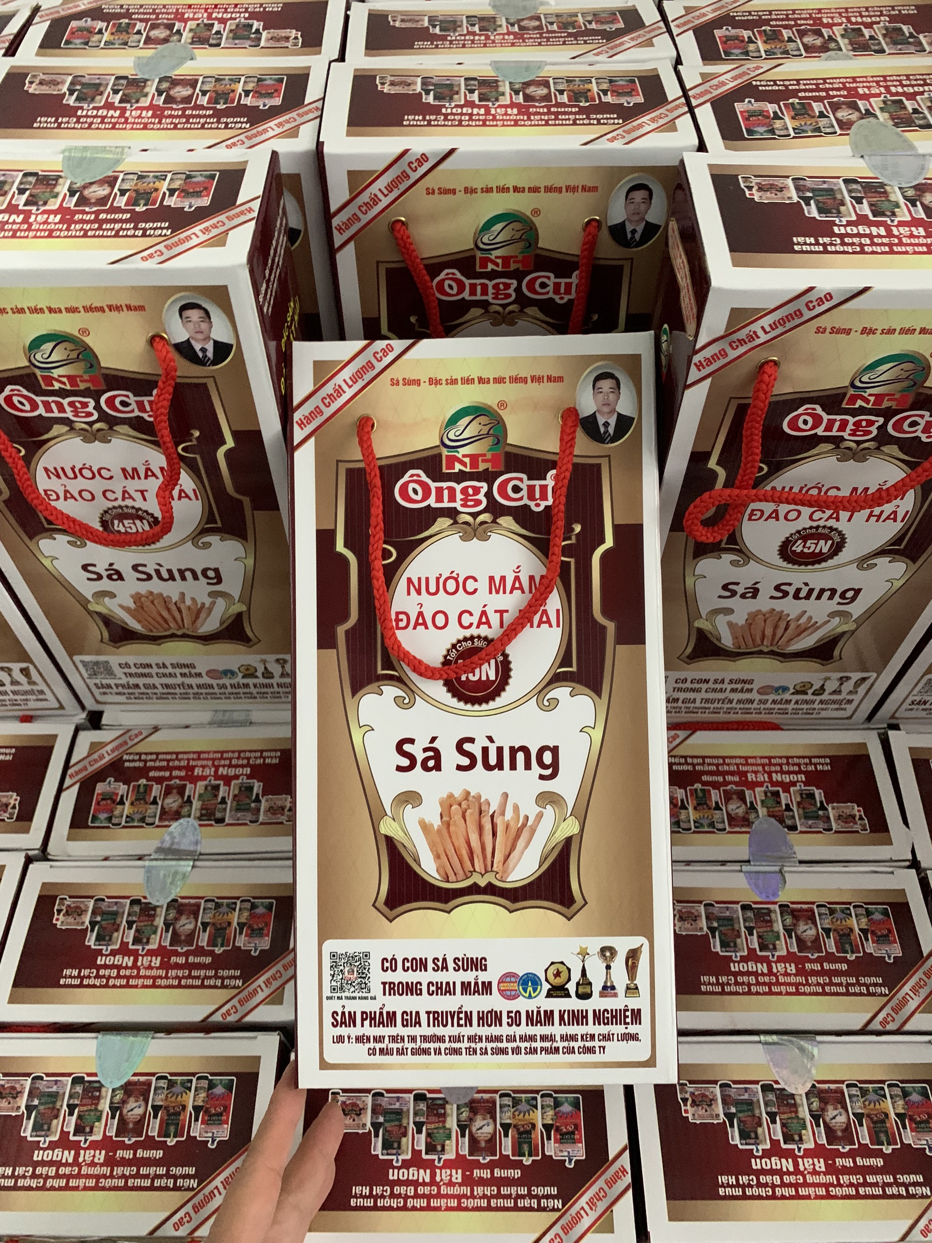 Nước mắm sá sùng thượng hạng 45N - Độ đạm cao, dung tích 500ml/1 chai