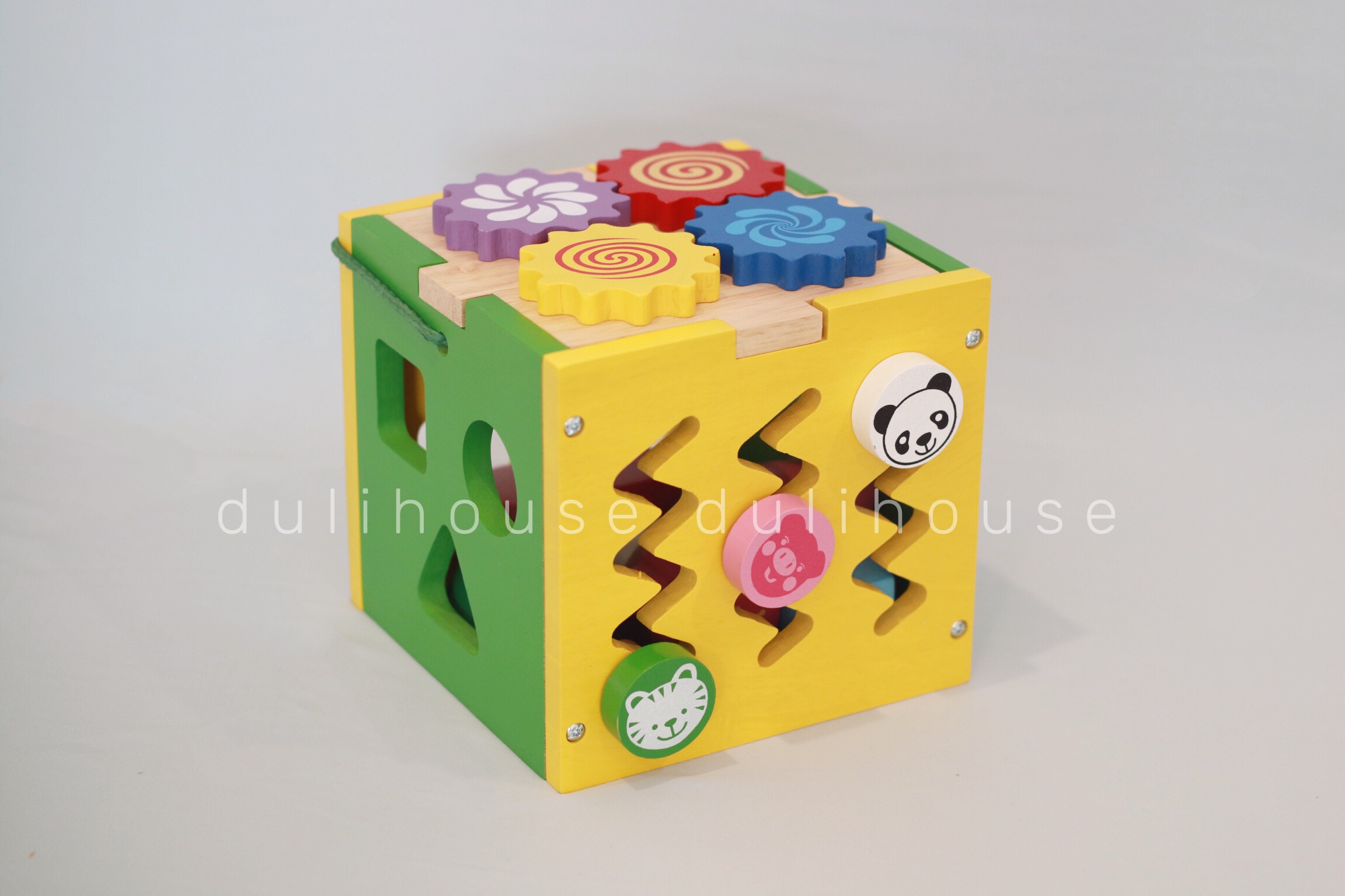 Đồ chơi gỗ hộp thả khối đa năng, hỗ trợ bé phân biệt màu sắc, nhận biết hình khối, rèn luyện đôi tay linh hoạt khéo léo - Sản xuất tại Việt Nam