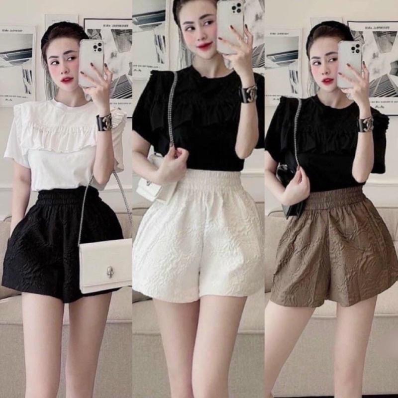 Quần short nữ dập nổi hoa dáng phồng