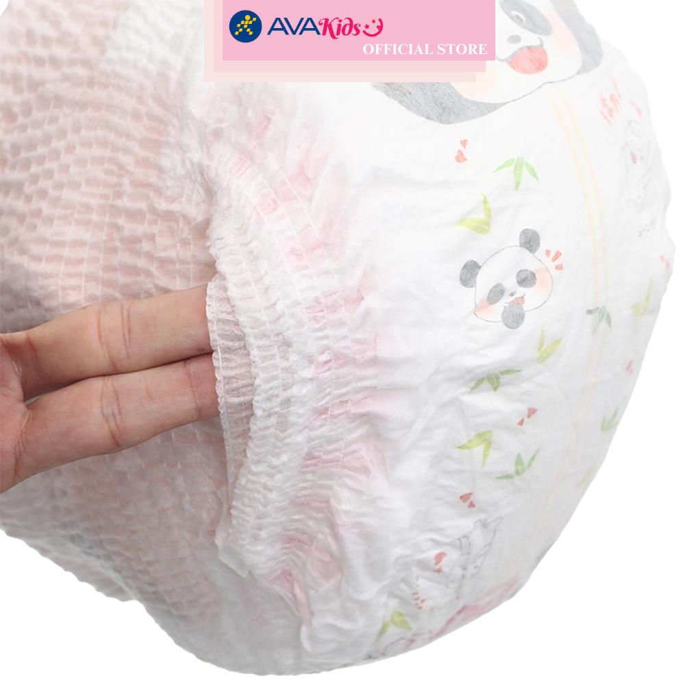 Tã quần cho bé gái Moony man size L 44 miếng (9 - 14 kg)