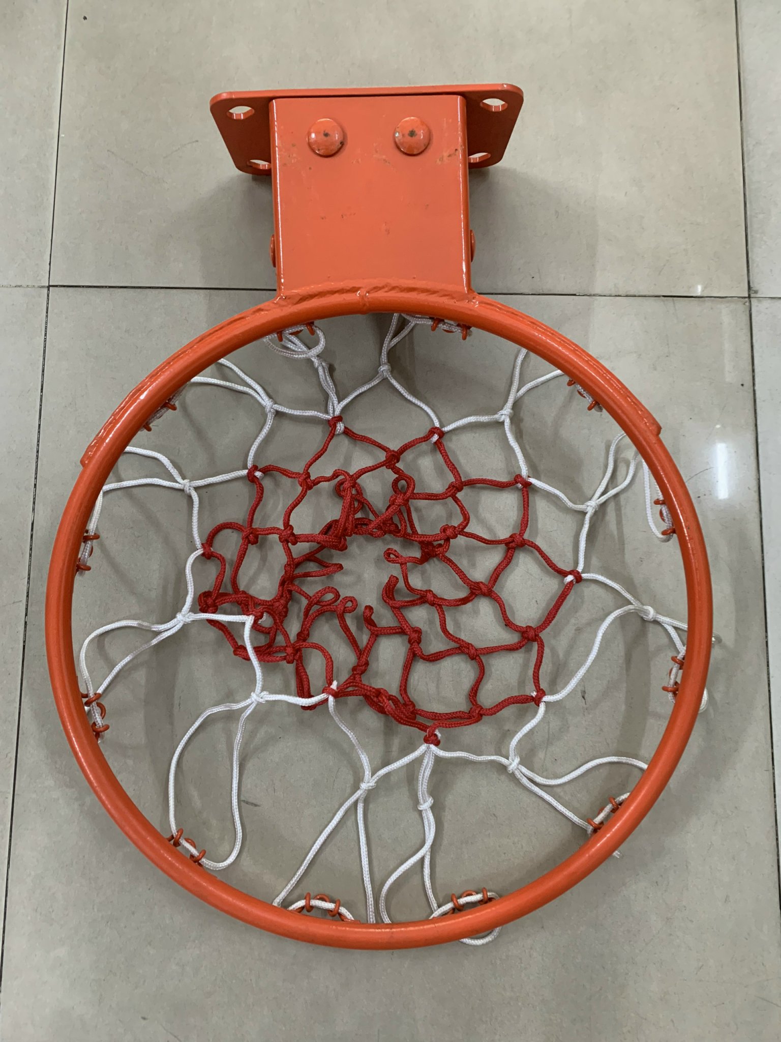 Vành rổ thi đấu tiêu chuẩn phi 45cm nặng 7.5kg chắc chắn từ sắt đặc 2cm và có lò xo đàn hồi chống rung