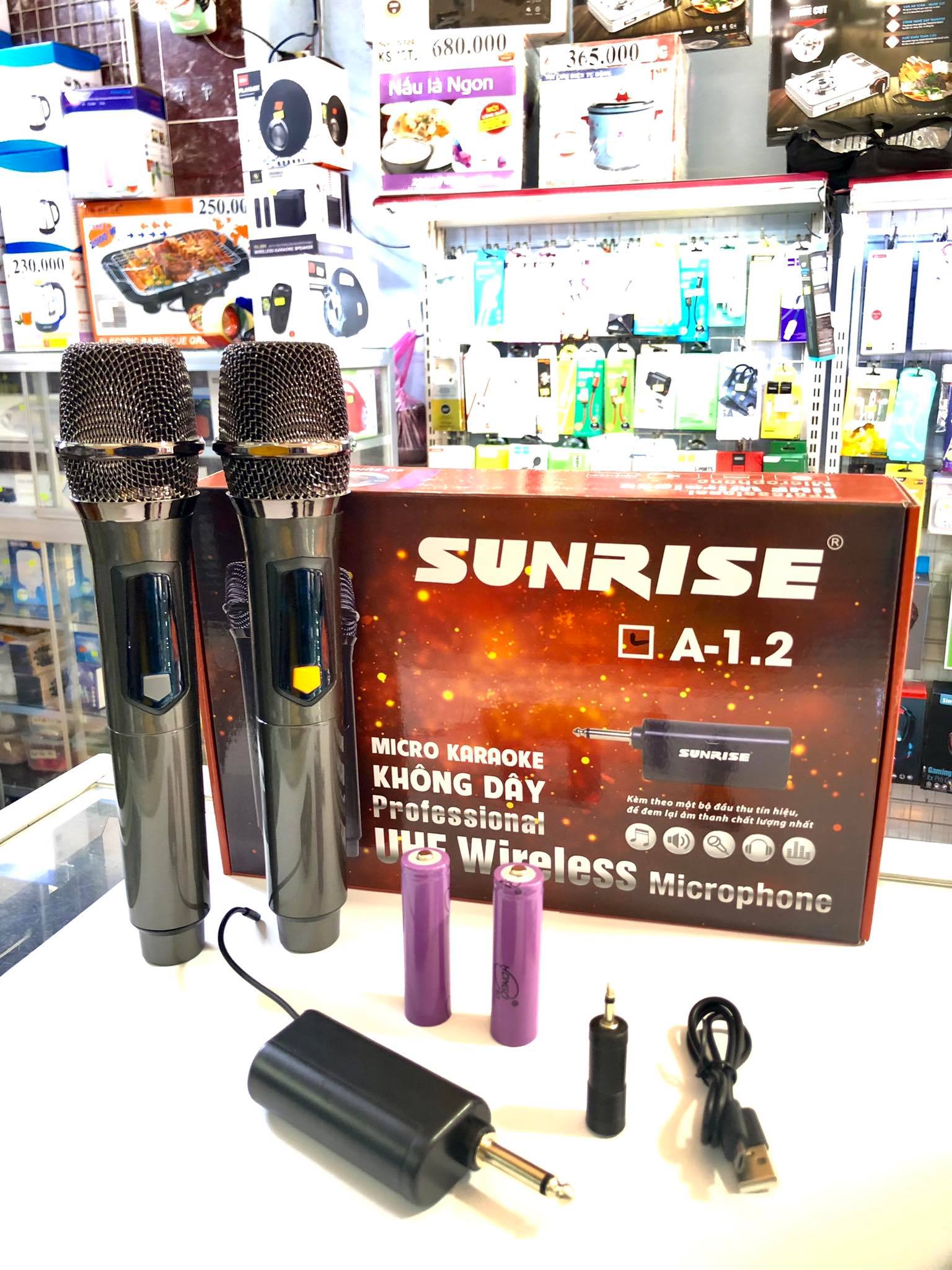 BỘ 2 MICRO KARAOKE KHÔNG DÂY SUNRISE A-1.2 XÀI PIN SẠC,CHỐNG HÚ TỐT, CỰC HÚT TIẾNG CA, ÂM THANH HAY - HÀNG CHÍNH HÃNG