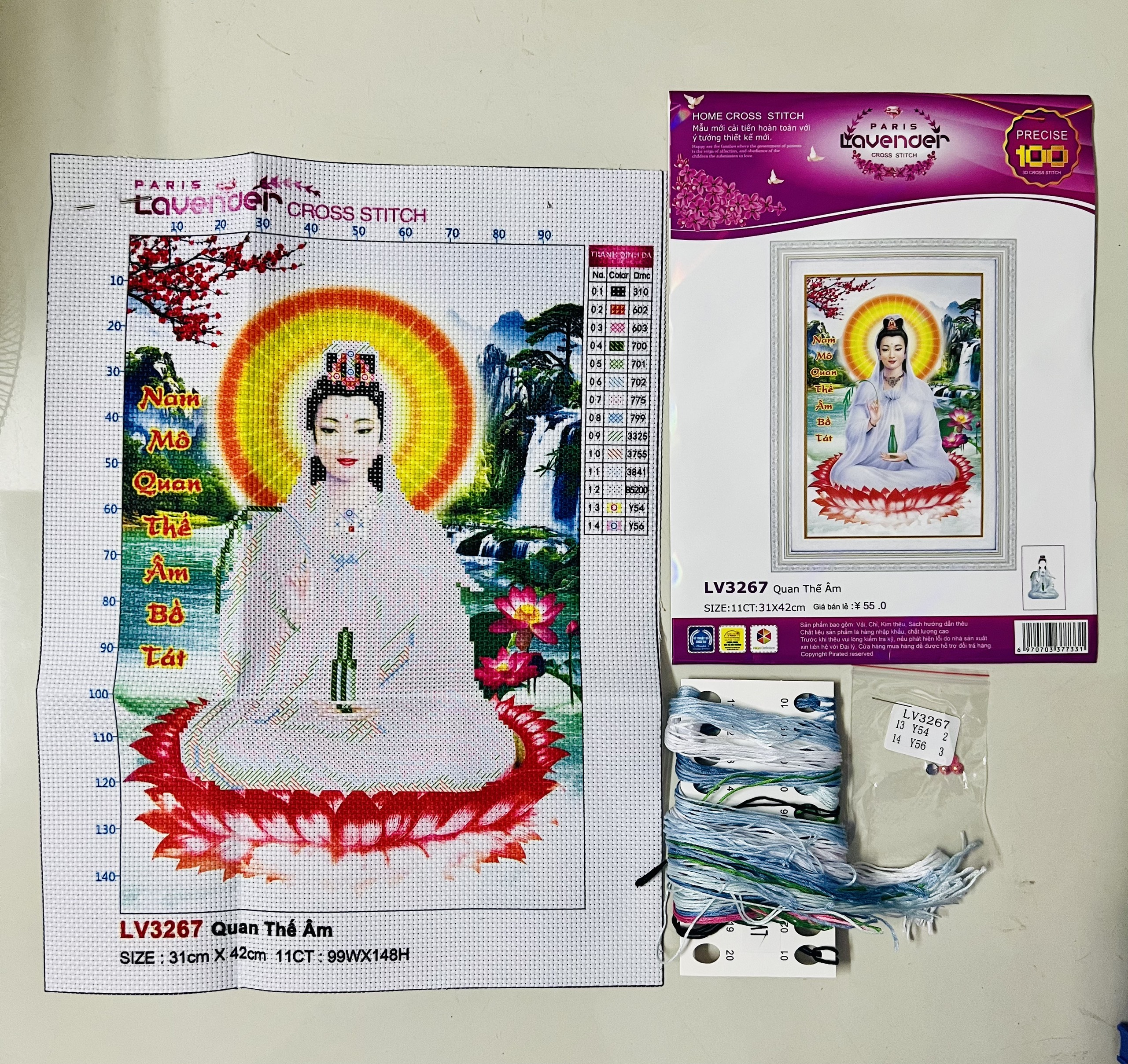 Tranh thêu chữ thập Quan thế âm bồ tát LV3267