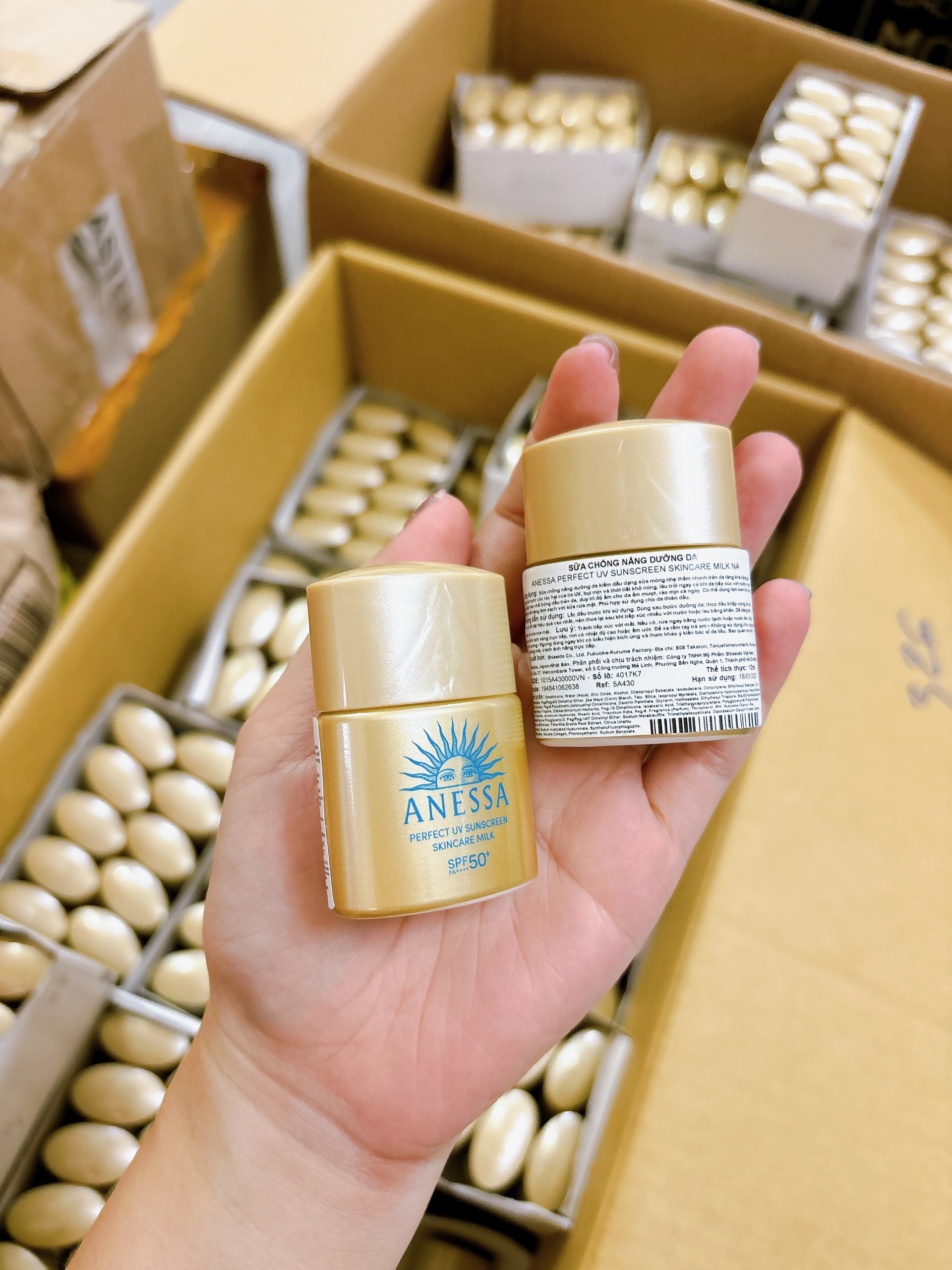Sữa Chống Nắng Anessa Dưỡng Da Kiềm Dầu 12ml