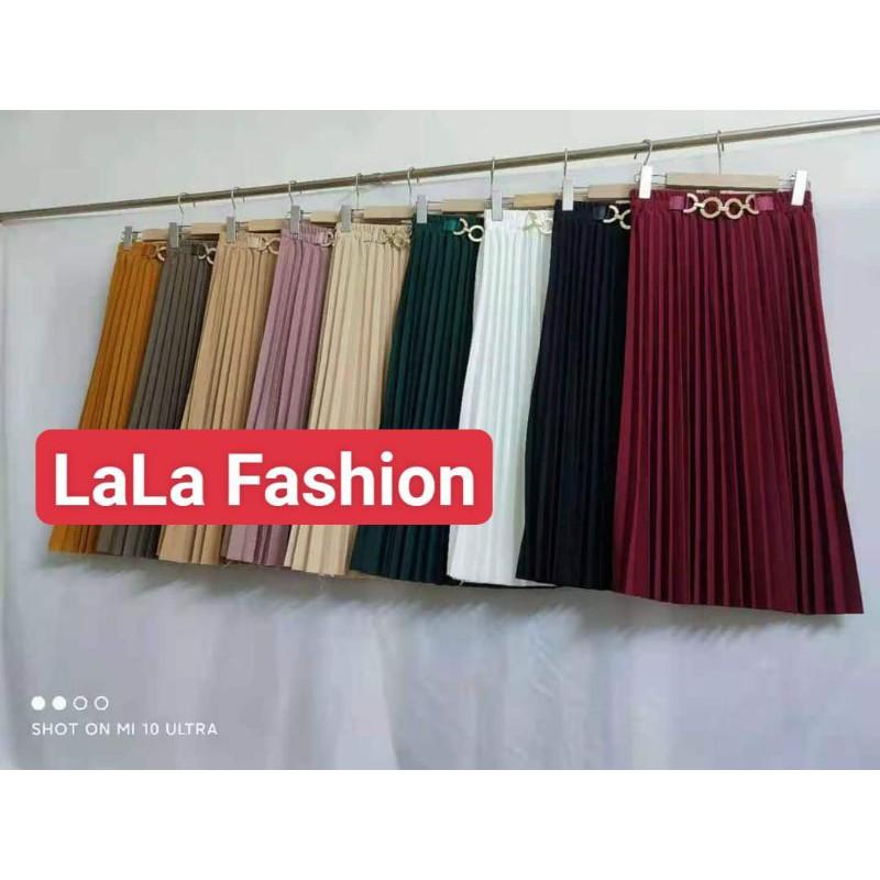 Chân váy dập ly phối mặt kim loại QC