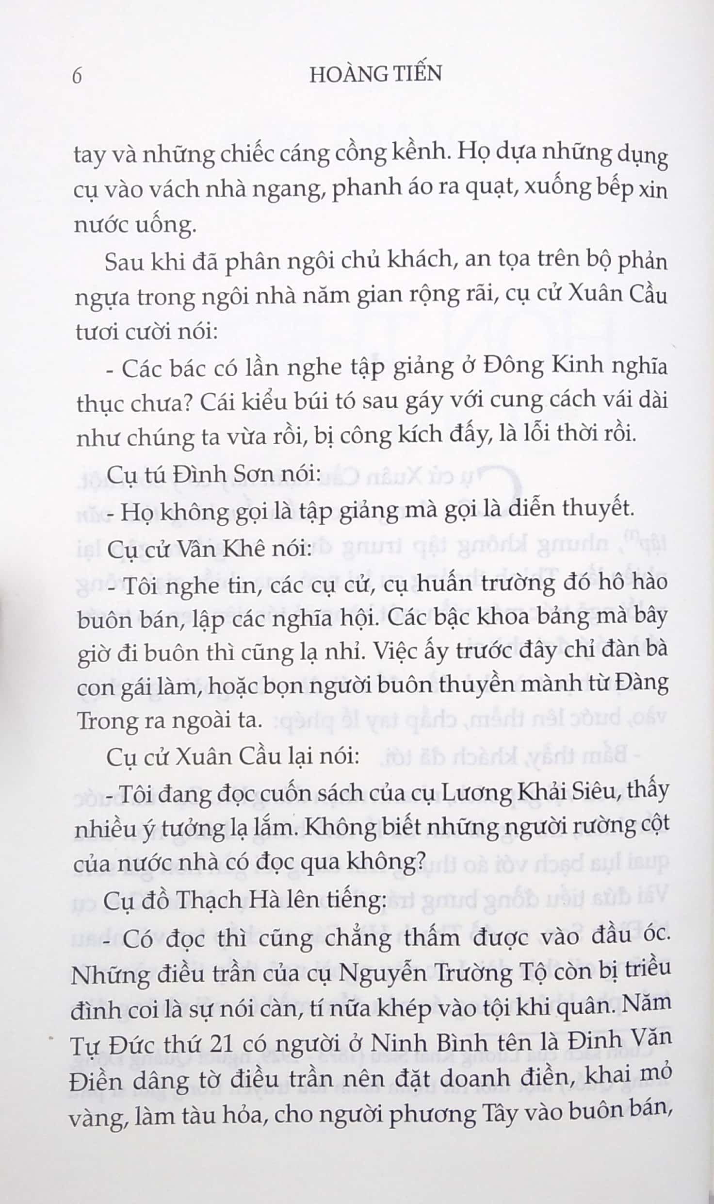Hồn Thiêng Sông Núi - Tác Giả Hoàng Tiến (PN)
