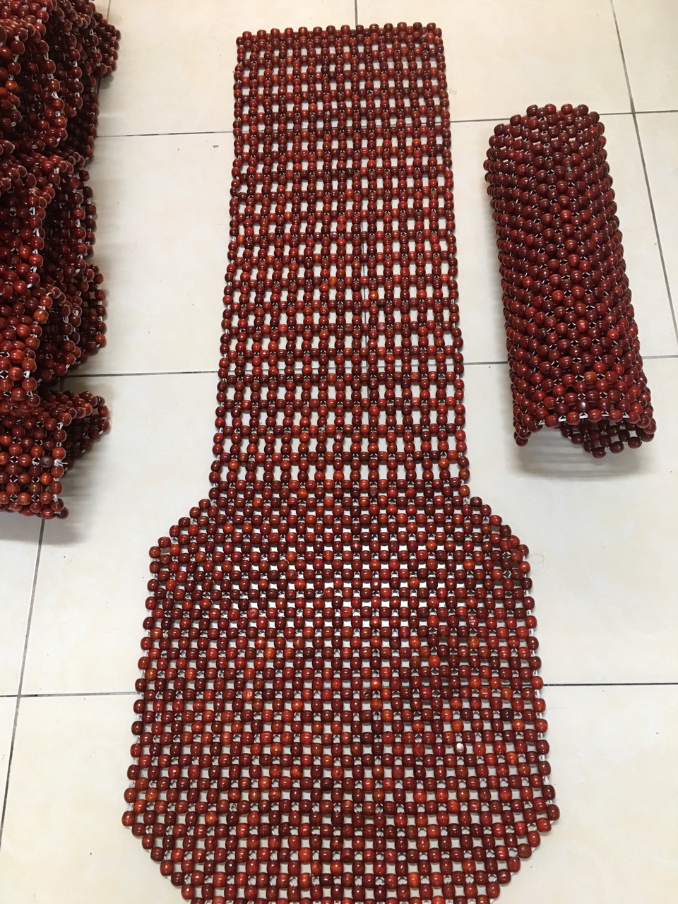 Lót Đàn ghế ô tô hạt gỗ Nhãn - Mian.vn