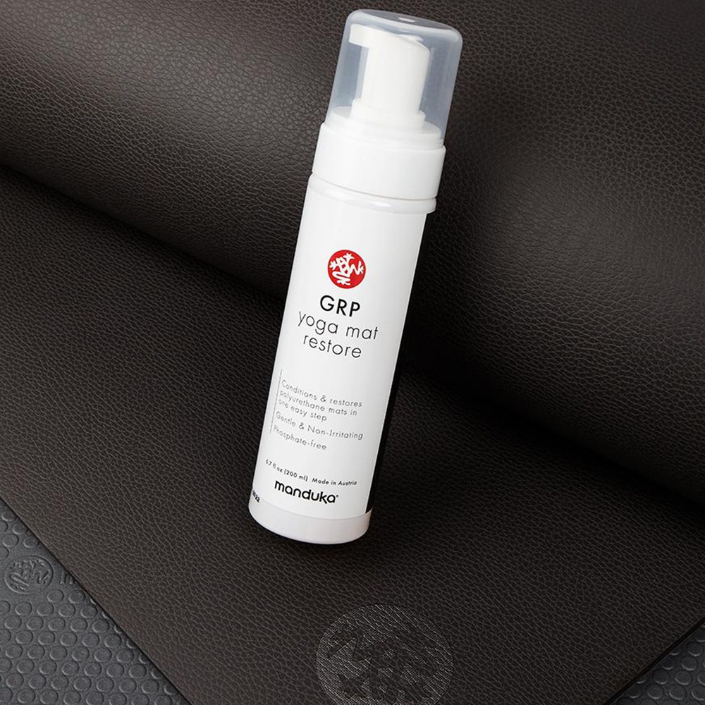 Dung dịch vệ sinh thảm yoga Manduka - Dòng phục hồi (GRP Yoga Mat Restore) - 200ml