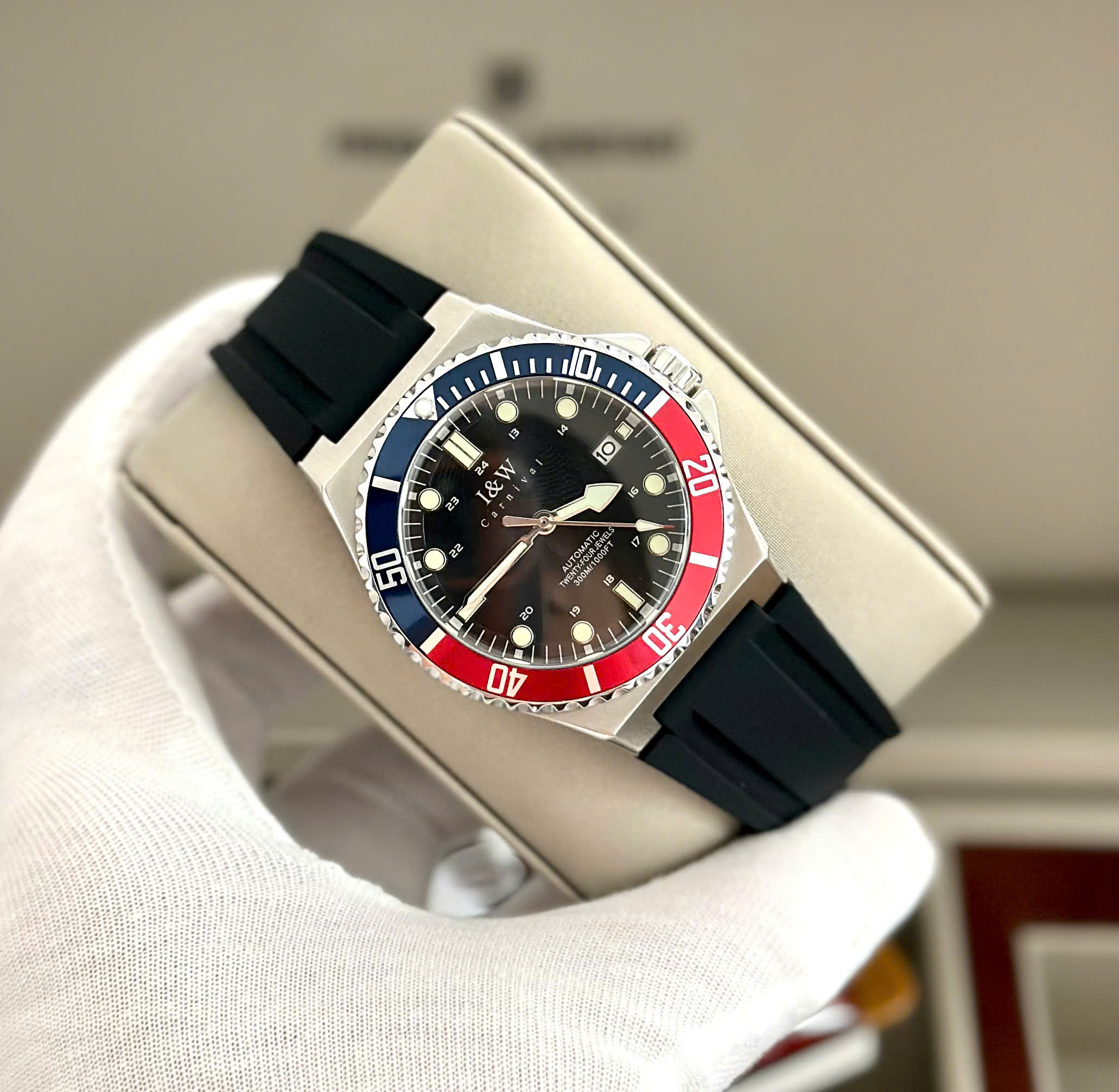 Đồng hồ nam chính hãng I&amp;W Carnival 726G-D4 Hàng mới fullbox ,Kính chống xước,Chống nước 100m,BH 24 tháng,Máy Cơ Automatic,dây cao su chống nước tuyệt đối