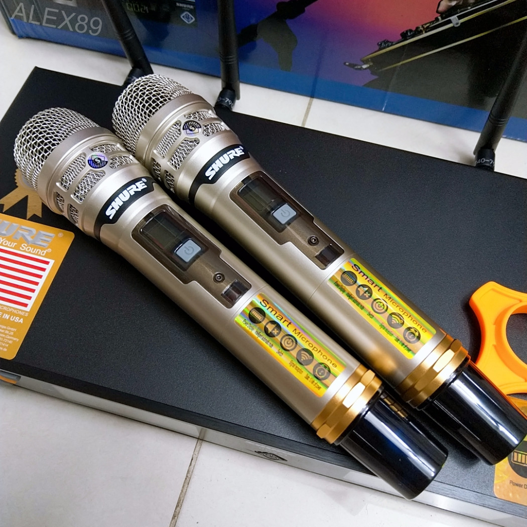 Micro Shure UGX21 2019 Karaoke Không Dây Gia Đình Main Đỏ IC - Hàng Nhập Khẩu