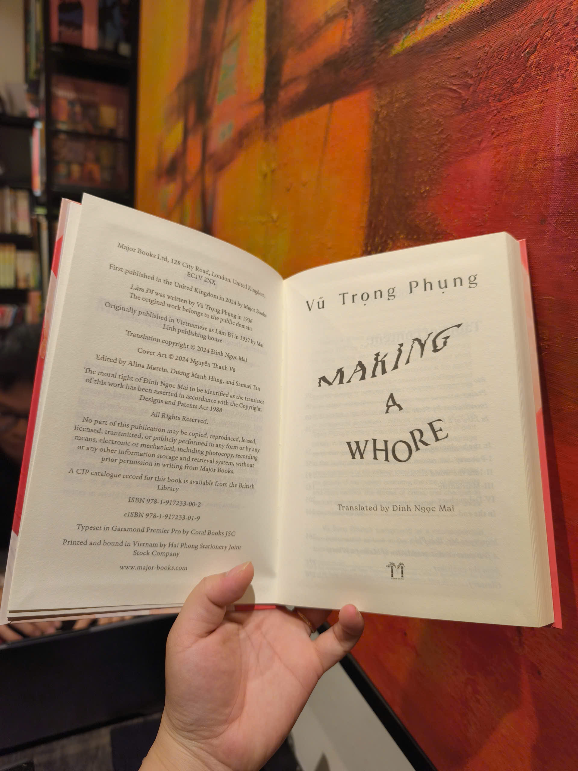 Sách - Making a Whore by Vũ Trọng Phụng - Fiction ,Classics, Literature, Novels