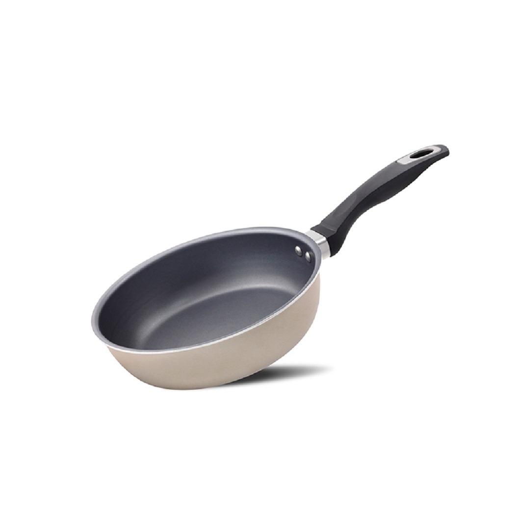Chảo chống dính đáy từ Elmich EL- 3830 size 20cm, Màu sắc: Sơn ngoài màu vàng nhạt, Kiểu dáng: Chảo thành cao, loe miệng, Kích thước : 20 x 5.8 cm, Chất liệu: Nhôm nguyên chất