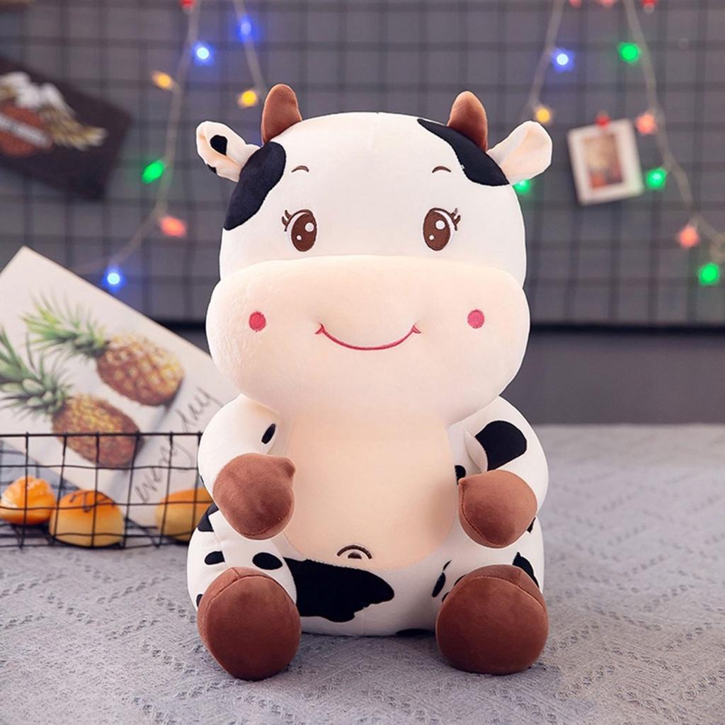 Gấu Bông Bò Sữa đáng yêu, chất nhung mềm mại không xù, không rụng lông.