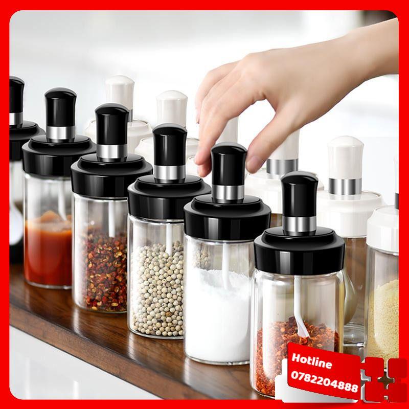 Lọ Đựng Gia Vị, Dầu Ăn, Nước Chấm Bằng Thủy Tinh Trong Suốt Kèm Muỗng Tiện Lợi - Loại Tốt