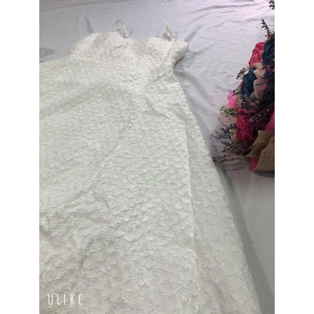 - Đầm Xoè Kiểu Cúp Ngực Hai Dây Bèo Nơ Sau Lưng Phong Cách Sang Trọng.