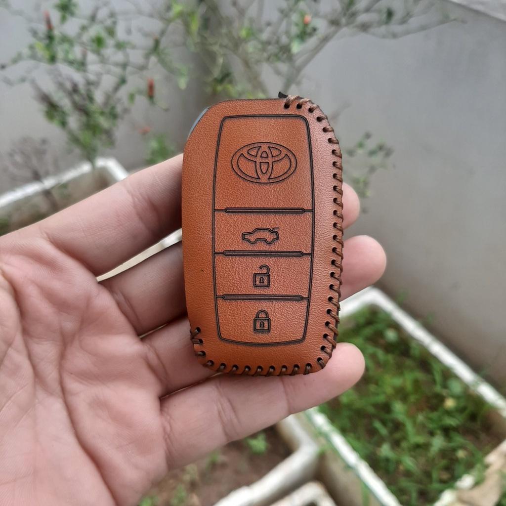 Bao da chìa khóa chìa độ Toyota, da thật bảo hành 2 năm, khắc tên và số đt chủ xe
