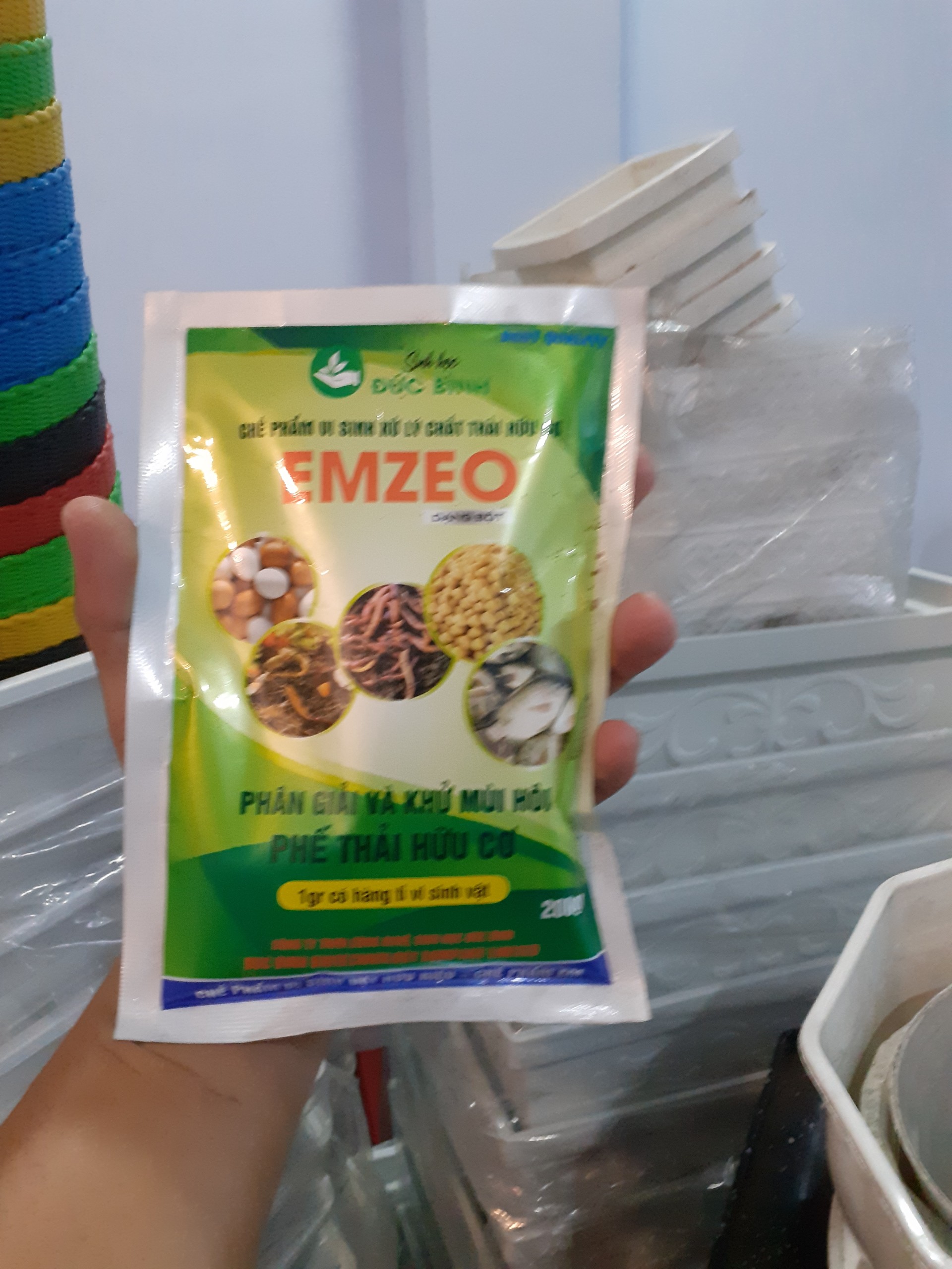 Chế phẩm EMZEO – chế phẩm vi sinh xử lý chất thải hữu cơ