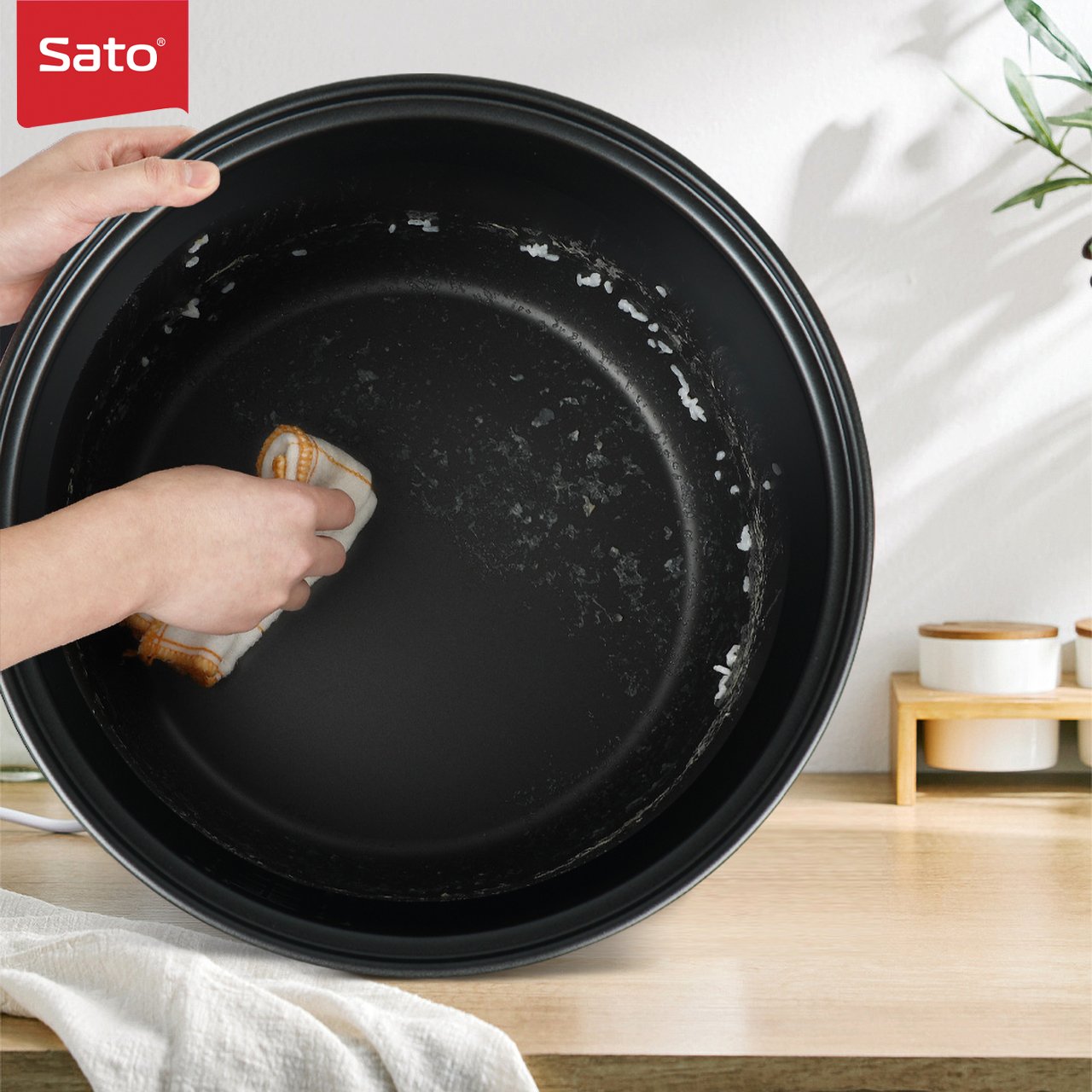 Nồi cơm điện công nghiệp SATO Q16 16 Lít - Miễn phí vận chuyển toàn quốc - Hàng Chính Hãng