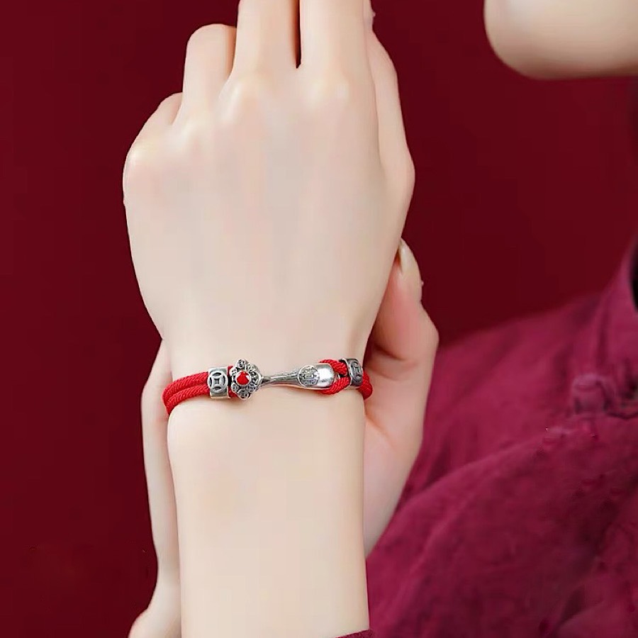 VÒNG TAY , LẮC TAY DÂY ĐỎ GẬY NHƯ Y - VẠN SỰ NHƯ Ý