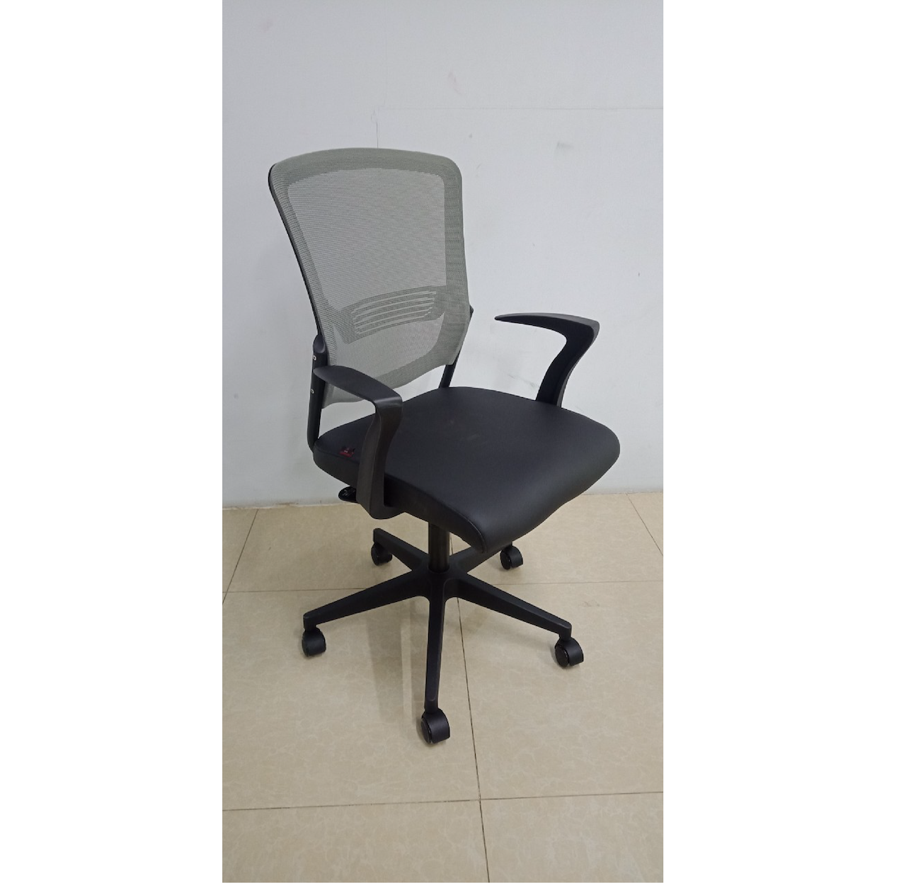 Ghế làm việc Ghế học tập bọc lưới chân xoay bền đẹp B121BS