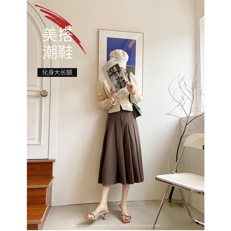 Office slippers women wear out in summer, new French style temperament in spring 2022, thin heels and high heels, retro sandals