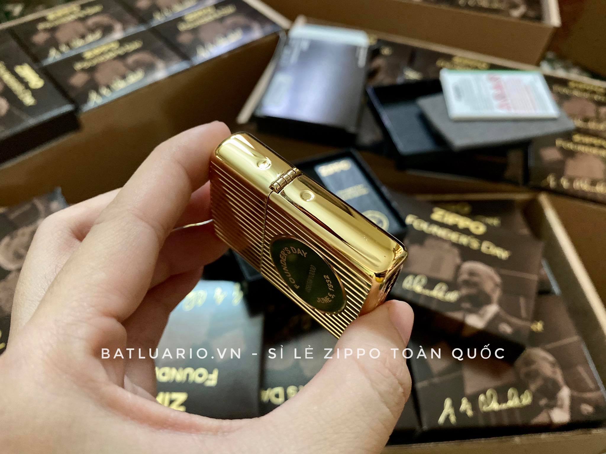 Bật Lửa Zippo 49631 – Zippo Founder’s Day 2021 Gold Plated Edition