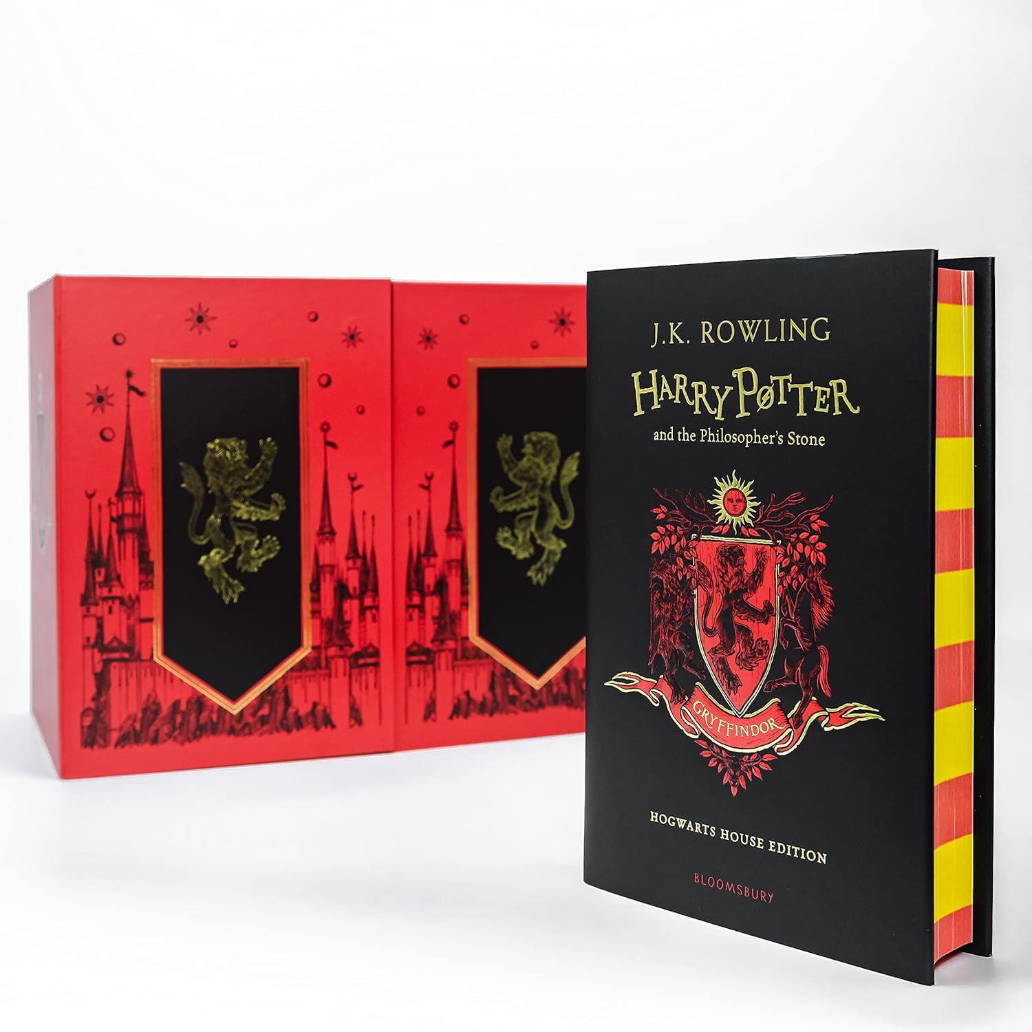 Sách ngoại văn: Harry Potter Gryffindor House Edition Hardback Box Set