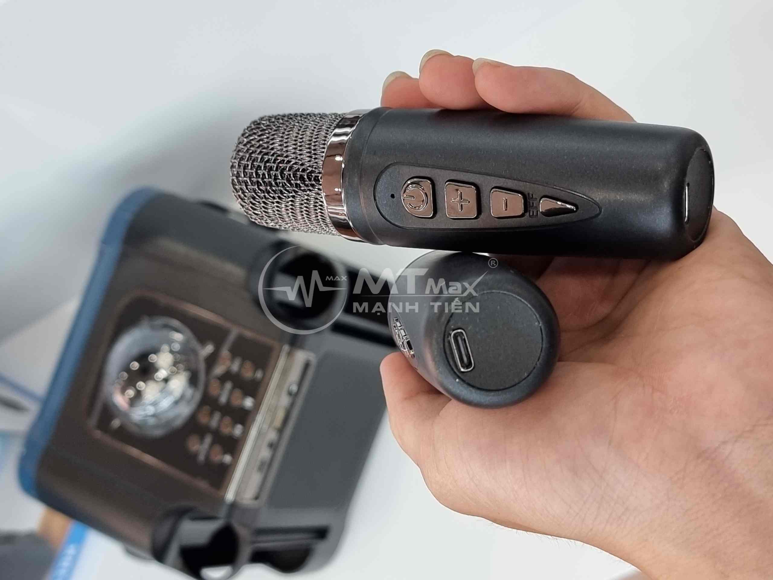 Loa karaoke mini TG543DK bluetooth kèm 2 micro bluetooth, USB, thẻ nhớ TF, Jack cắm âm thanh AUX nghe nhạc cực hay bass căng, hát karaoke với âm thanh cực hay và ngọt