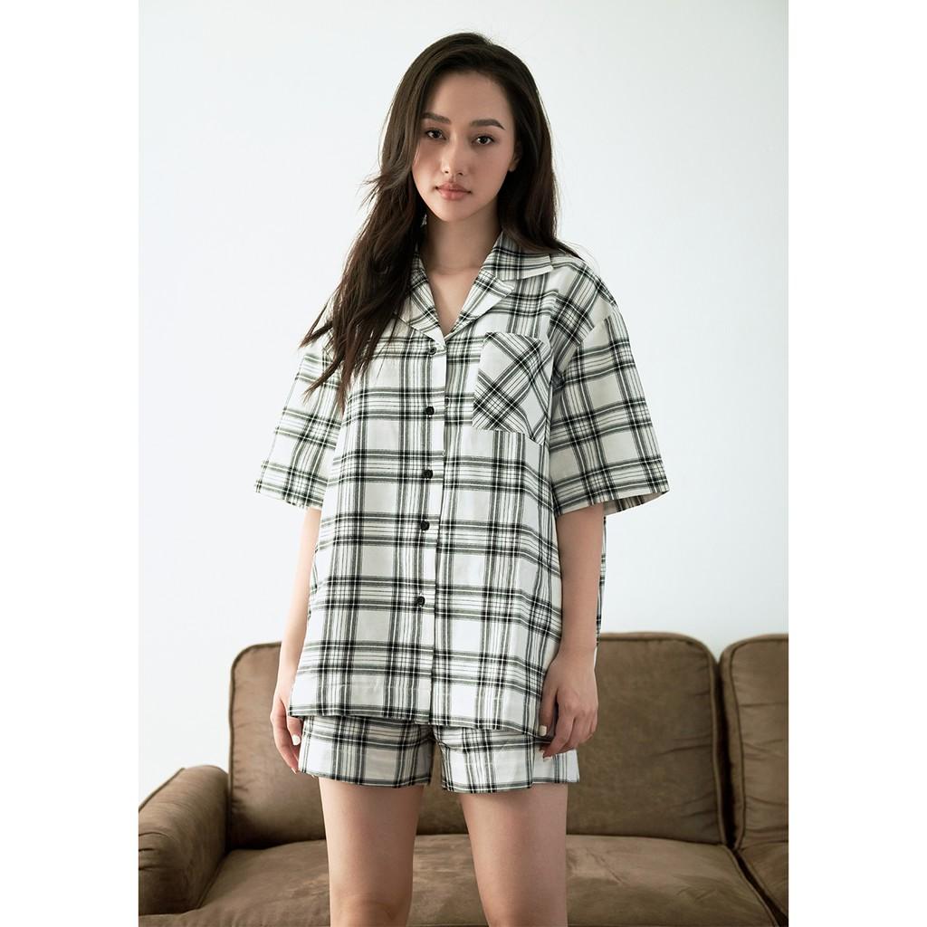 Bộ đồ ngủ nữ Charis BN16 - Kẻ sọc đen