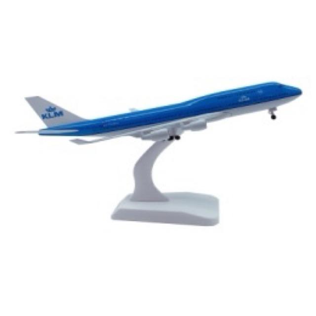 Máy bay KLM 20 cm có bánh xe