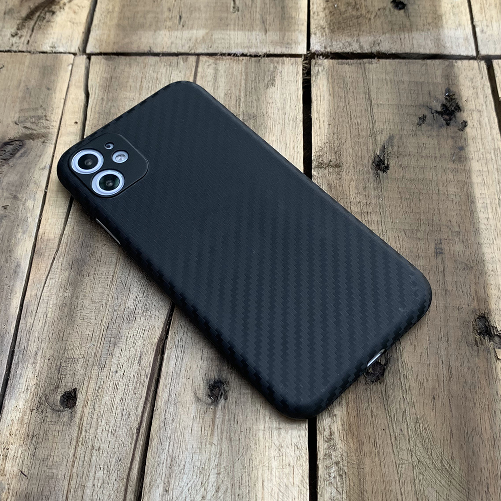 Ốp lưng siêu mỏng, vân carbon dành cho iPhone 11 - Màu đen