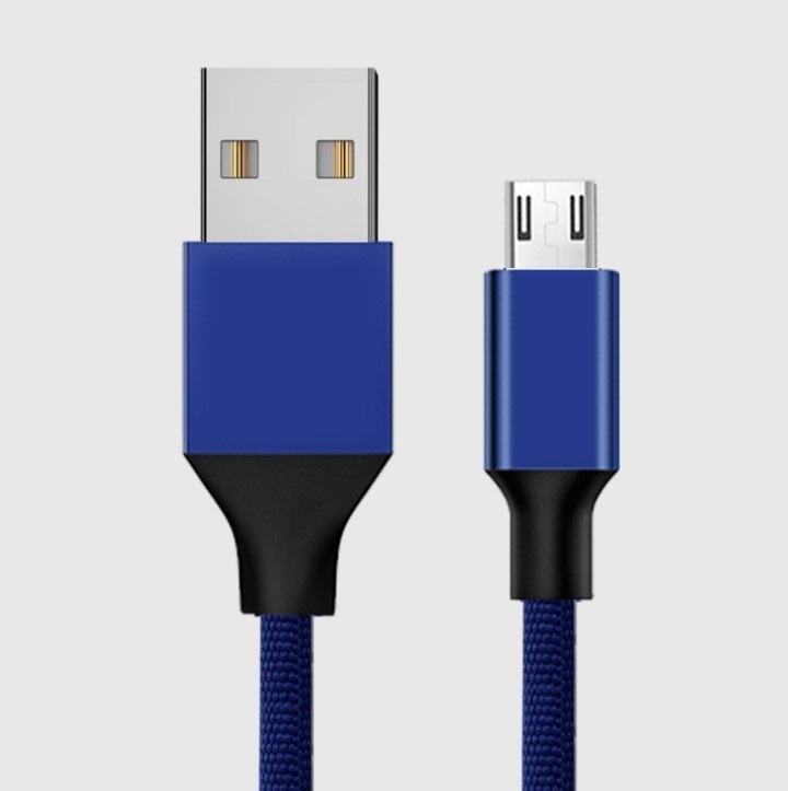 Tẩu Sạc MO53 trên Ô Tô thông minh tặng kèm dây sạc Micro USB - Giao màu ngẫu nhiên