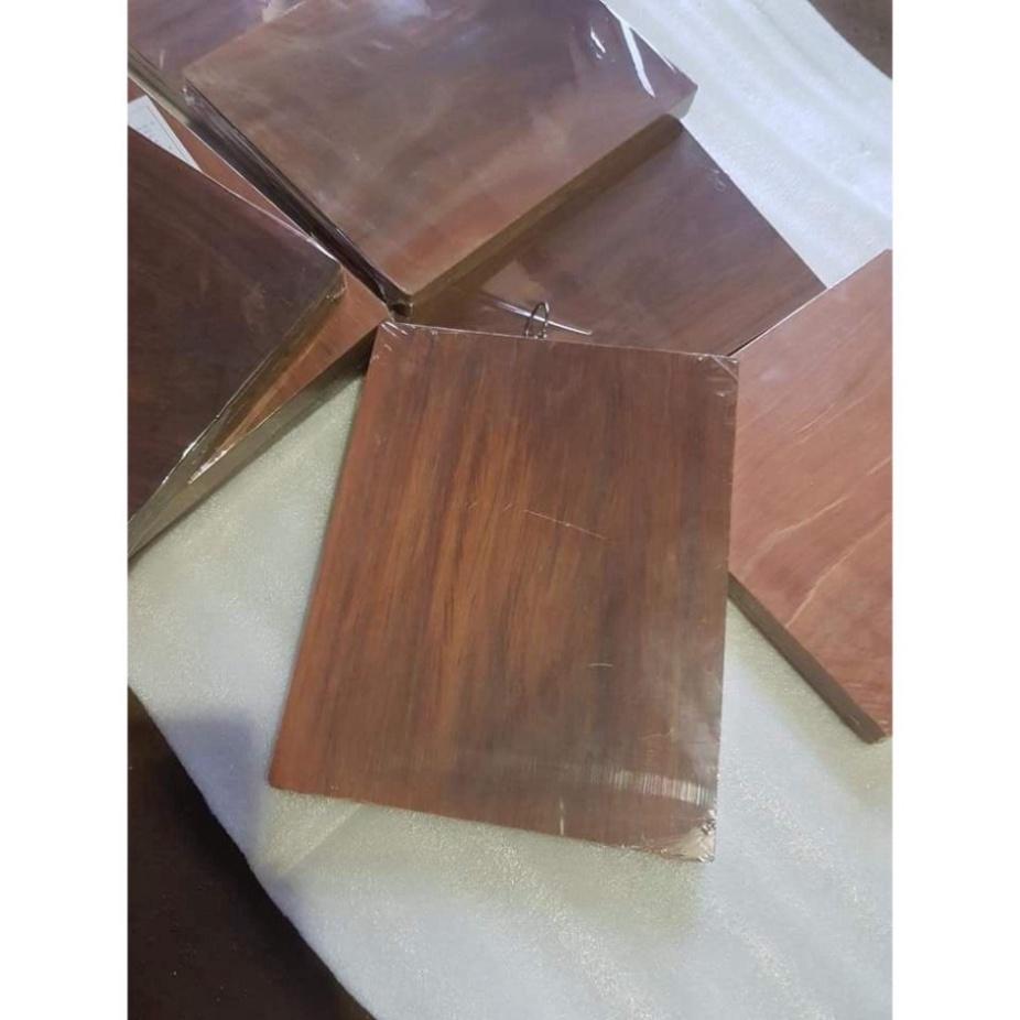 CHUẨN THỚT gỗ nghiến hình chữ nhật 23cm x 18cm x dày 2 phân