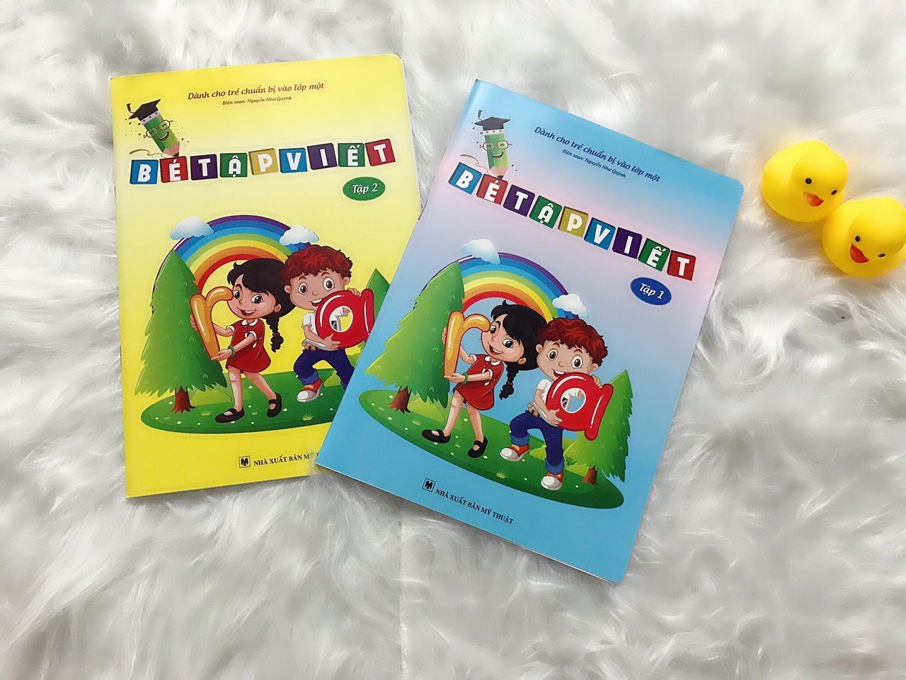 Sách-Combo 3 cuốn sách: Bé học Toán, Bé tập Viết quyển 1,2 dành cho bé Tự tin vào lớp 1